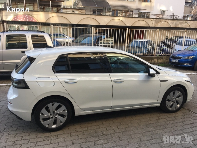 Volkswagen Golf 8 TDI 150кс. В гаранция., снимка 3 - Автомобили и джипове - 52821502
