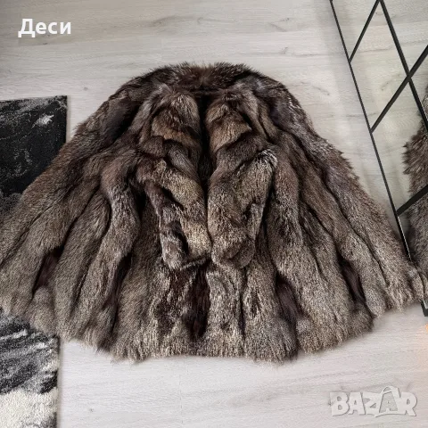 Палто / кожух от естествена лисица, снимка 2 - Палта, манта - 56249623