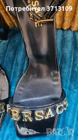 Нови дамски сандали VERSACE ,No 40, снимка 8 - Сандали - 49404796