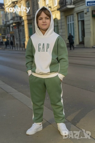 Nike Детски Комплект , снимка 2 - Детски комплекти - 52642139