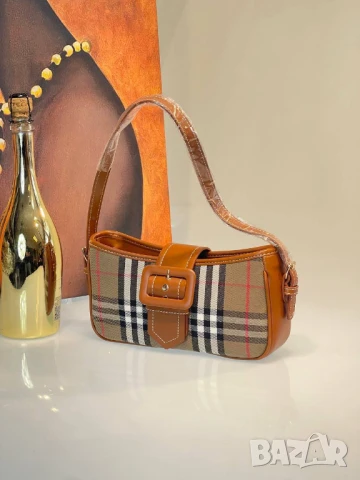 чанти burberry, снимка 7 - Чанти - 50758108