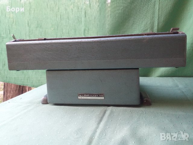 olivetti LEHIKON 80  1952г  пишеща машина, снимка 9 - Други ценни предмети - 34126398