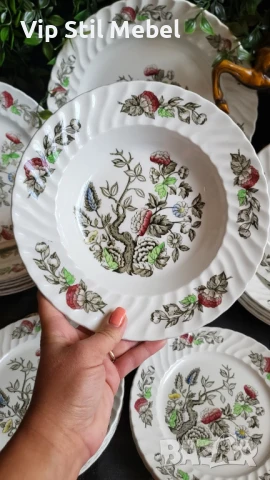 Английски сервиз за хранене , снимка 6 - Сервизи - 50772921