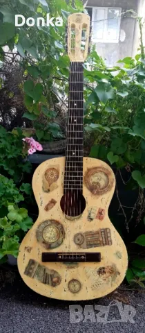 Уникат във винтидж стил, РЪЧНО създаден върху основа българска китара