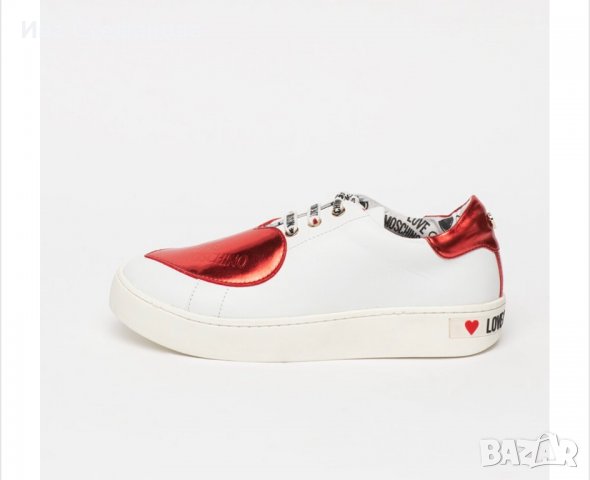 Love Moschino, Кожени спортни обувки със сърцевидна апликация, Бял/Червен, снимка 10 - Дамски ежедневни обувки - 34741732