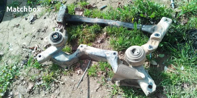 Преден мост за Мерцедес W211 280 CDI 2005