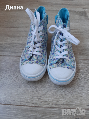 Нежни пролетно-летни флорални кецове, номер 36 (стелка 21,5 см), снимка 2 - Детски маратонки - 36233692