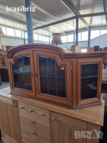 Масивна Витрина за Окачване-внос от Германия!, снимка 2 - Секции и витрини - 51769981