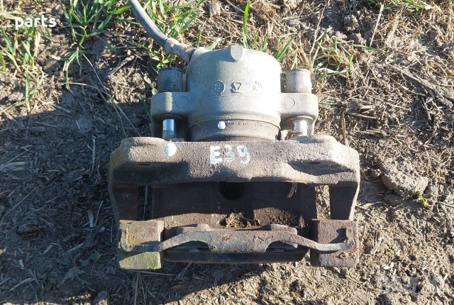 Преден Десен Спирачен Апарат БМВ 5 E39 - 6022296, снимка 7 - Части - 53761502