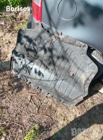 VW Тоаран 1.9, снимка 7 - Автомобили и джипове - 50025235