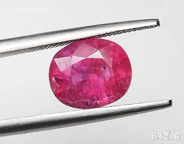 Фантастичен ненагряван рубин с жив цвят 2.13кт.! Сертифициран! Нов!, снимка 4 - Други - 50705746