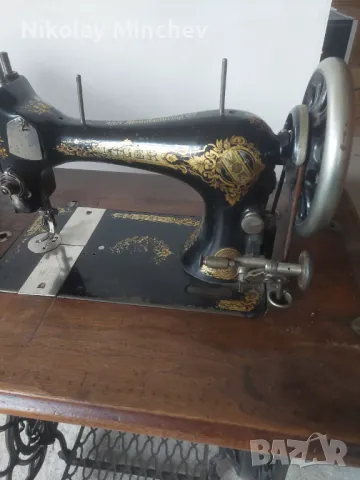 Машина Singer , снимка 3 - Шевни машини - 49150096