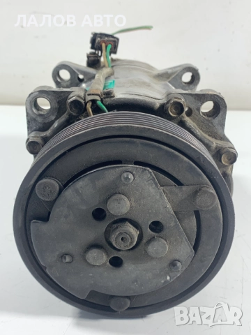 Компресор климатик Рено Меган Сценик Kompresor klimatik Renault Megane Scenic 7700272987, снимка 2 - Части - 51857282