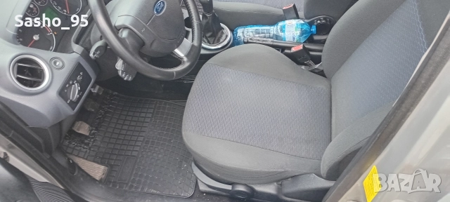 Фиеста 1.6,100кс 2007г, снимка 15 - Автомобили и джипове - 52868529