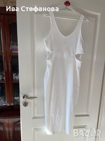 Елегантна нова  ежедневна удобна бяла рокля рипс еластична рязана в талията , снимка 5 - Рокли - 41828660