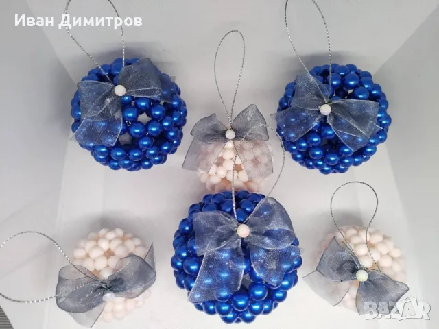 Луксозен ръчно изработен сет Коледни топки за елха от перли и кристали, снимка 4 - Декорация за дома - 47897597