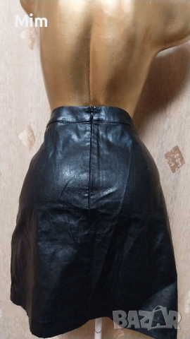 XL Черна кожена пола с къдри , снимка 4 - Поли - 44679165