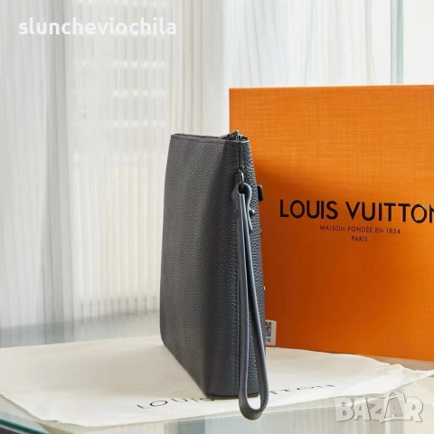 Чанта Louis Vuitton Takeoff Pouch, снимка 6 - Чанти - 53561931
