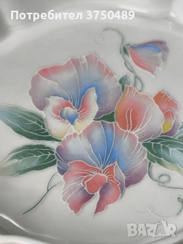 Кутийка за бижута,чинийка и вазичка Aynsley, снимка 7 - Антикварни и старинни предмети - 53669219