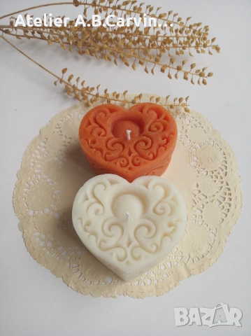 Декоративни свещички две гравирани сърцa в комплект, допълнение към вашата романтика