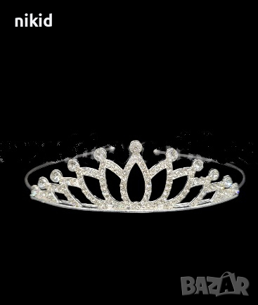 сребриста корона диадема лъчи с камъчета тиара дамска детска, снимка 1 - Аксесоари за коса - 44652711
