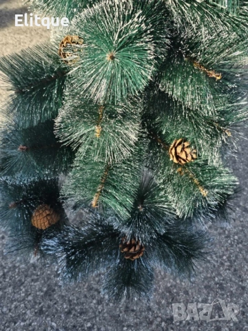 Елха - Изкуствена коледна елха с бели връхчета и шишарки 60 и 90см , снимка 2 - Декорация за дома - 52905287