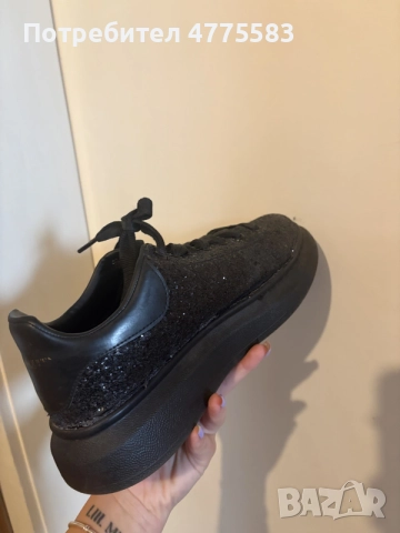черни дамски обувки Alexander McQueen, снимка 2 - Маратонки - 55778374