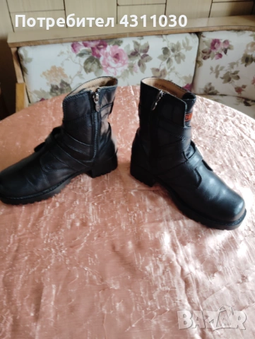 Оригинални боти за мотор HARLEY DAVIDSON 37 номер, снимка 4 - Дамски боти - 53423768