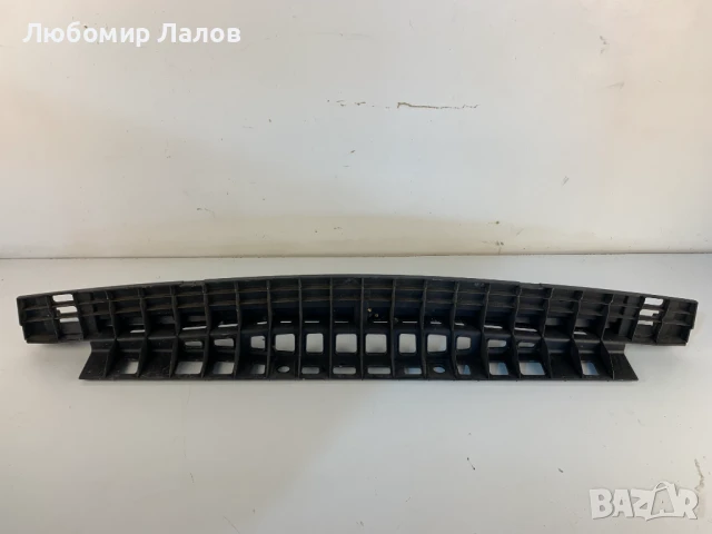 Буфер държач задна броня Пежо Peugeot 5008 (09-17)г.  9686247380