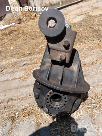 Ботуш заден за Киа Соренто , снимка 4 - Части - 52350363