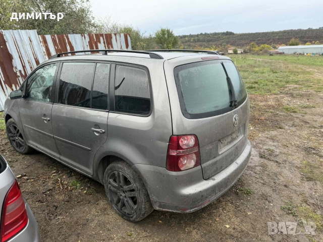 vw touran 1.9 tdi bru на части тоаран 1.9 тди , снимка 3 - Автомобили и джипове - 52406733