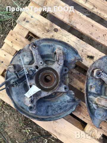 Заден ляв и десен шенкел главина лагер Мерцедес Ц клас Mercedes W203 C class C200 C220 C180 C240 C32, снимка 2 - Части - 42132175