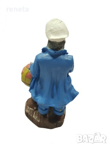 Статуетка Ahelos, Капитан с глобус, Керамична, 11х5 см, снимка 3 - Морски сувенири - 40081040
