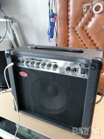 Мобилна колона за китара/ микрофон STAGG CA-20B 20W