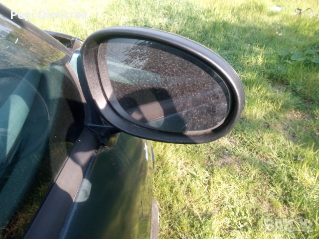 Дясно огледало Renault Espace III Minivan (11.1996 - 10.2002) , снимка 2 - Части - 40622567