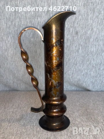 Бруталистична ваза кана  от масивно желязо