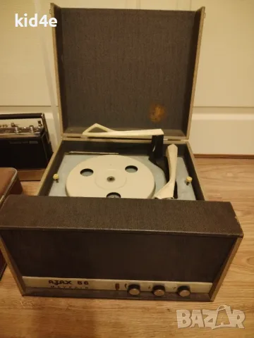 Ретро Retro Vintage техника грамофон касетофон радио от 60-те 70-те години. Пловдив, снимка 2 - Грамофони - 55838933