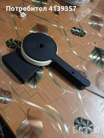 Уред за прегъване на тиксо