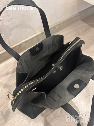 GUESS дамска чанта в черно, снимка 8 - Чанти - 50329160