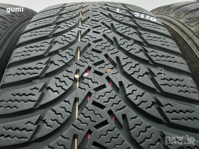 4бр зимни гуми 215/60/16 KUMHO L05110 , снимка 2 - Гуми и джанти - 53807730