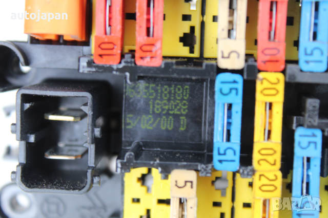 Кутия за предпазители, бушониера Пежо 206 1.4 75кс 2врати 03г Peugeot 206 1.4 75hp 2003, снимка 3 - Части - 44835809