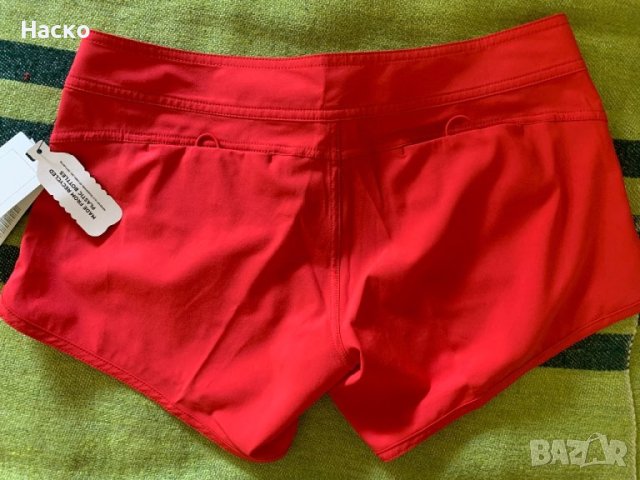 Нови дамски трекинг шорти и сърфшорти от найк и РИП Кърл, снимка 4 - Спортни екипи - 41519104