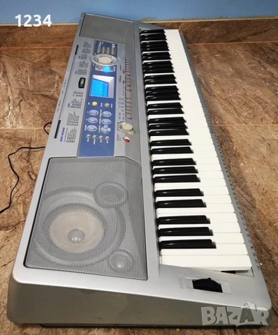 синтезатор клавир пиано YAMAHA DGX-200 с 6 октави и динамична клавиатура , снимка 2 - Синтезатори - 51968739