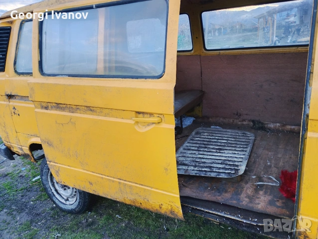 Продава се vw t3 1.6D 4 степена кутия , снимка 6 - Бусове и автобуси - 53420157