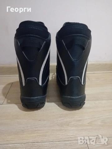 Сноуборд ботуши (обувки) номер  35, снимка 2 - Зимни спортове - 53723462