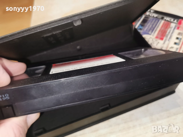ЯРОСТ И ЧЕСТ-VHS VIDEO 2612251711, снимка 12 - Други стоки за дома - 52906044