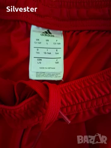 Детски червени шорти Адидас, 100% Оригинални!, снимка 7 - Детски къси панталони - 51020286