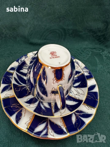 Руски порцелан-Троен сет за кафе „Зимна вечер“, произведен от ЛФЗ  „Ломоносов”, СССР, снимка 2 - Сервизи - 53487979