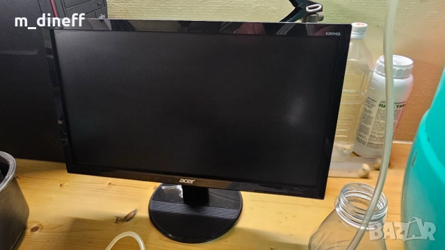 Компютърни монитори (LG, Acer и др.) – Символична цена, снимка 8 - Монитори - 52713795