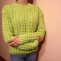 Ръчно плетен дамски пуловер, снимка 3